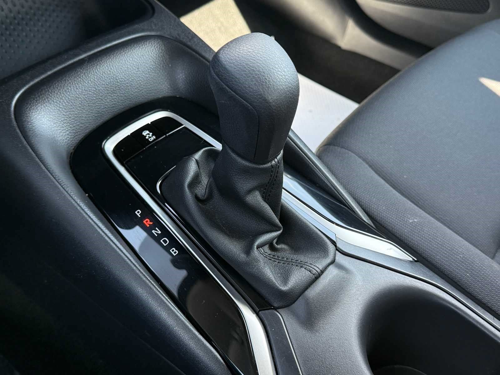 Certified 2024 Toyota Corolla LE FWD image 25