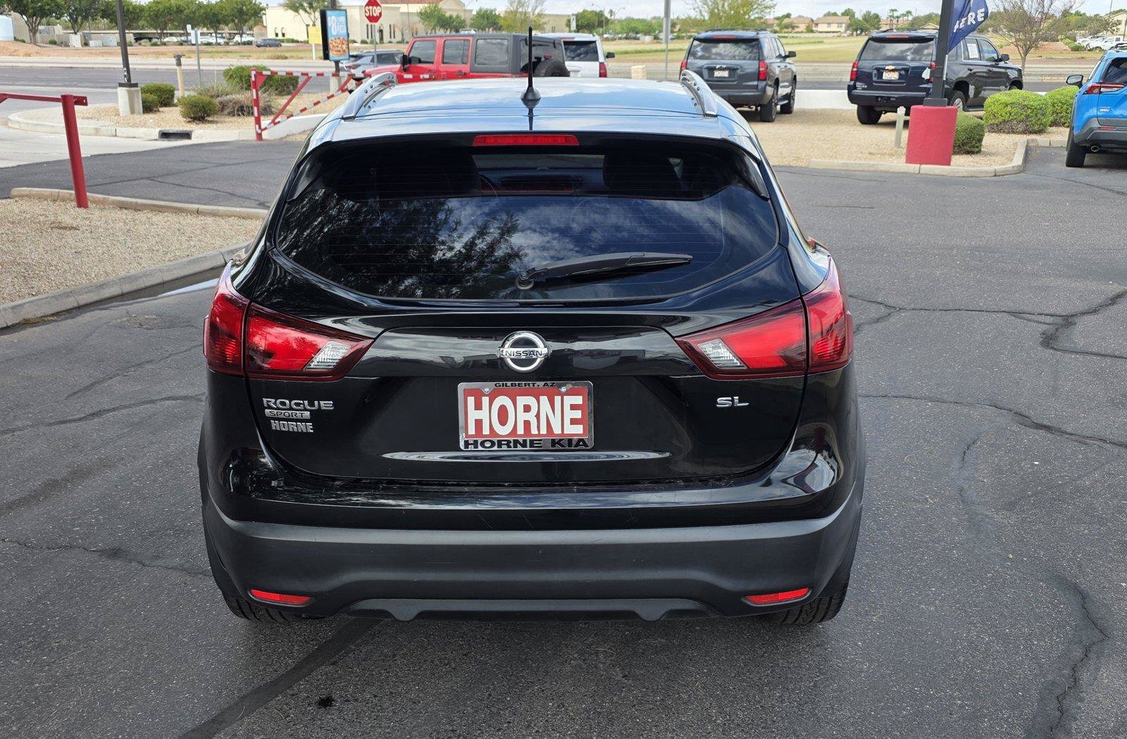 Used 2017 Nissan Rogue Sport SL FWD image 6