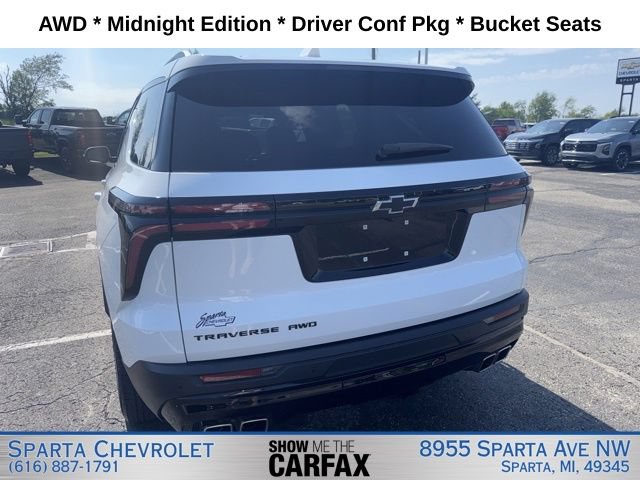 Used 2025 Chevrolet Traverse LT w/ Midnight/Sport Edition AWD/4WD image 4
