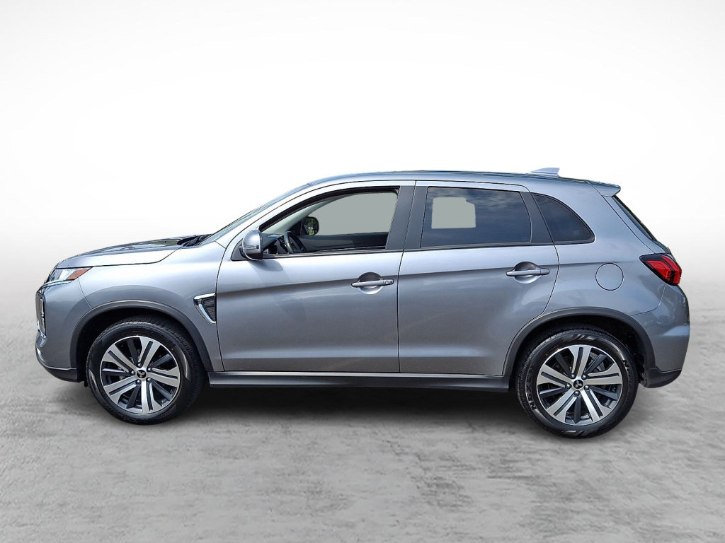 Used 2024 Mitsubishi Outlander Sport ES AWD/4WD image 2