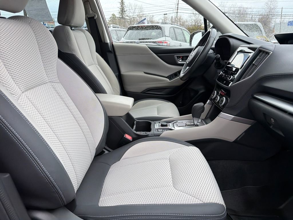 Used 2021 Subaru Forester Premium image 41