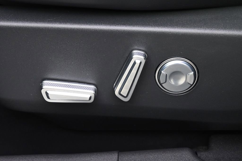 New 2026 Lincoln Nautilus Reserve image 14