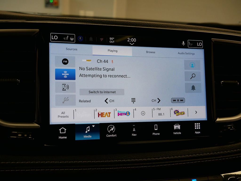 New 2026 Chrysler Pacifica Limited w/ S Appearance Package image 33
