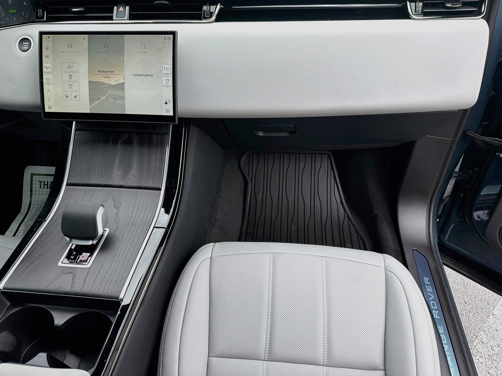 New 2026 Land Rover Range Rover Evoque S AWD/4WD image 17