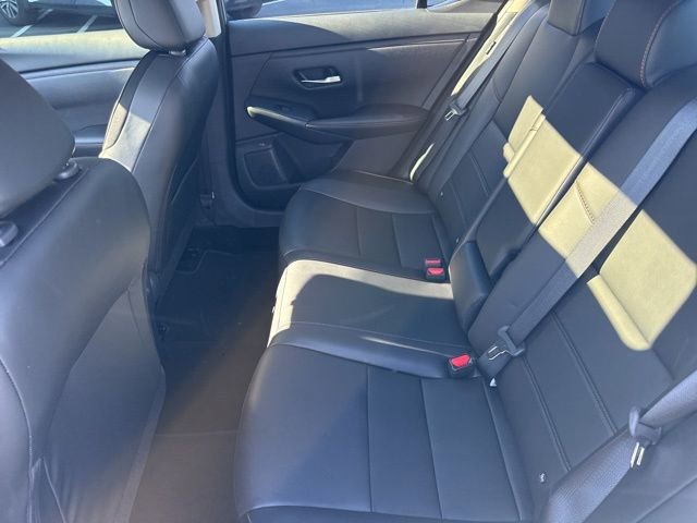 Used 2024 Nissan Sentra SR w/ SR Premium Package image 15