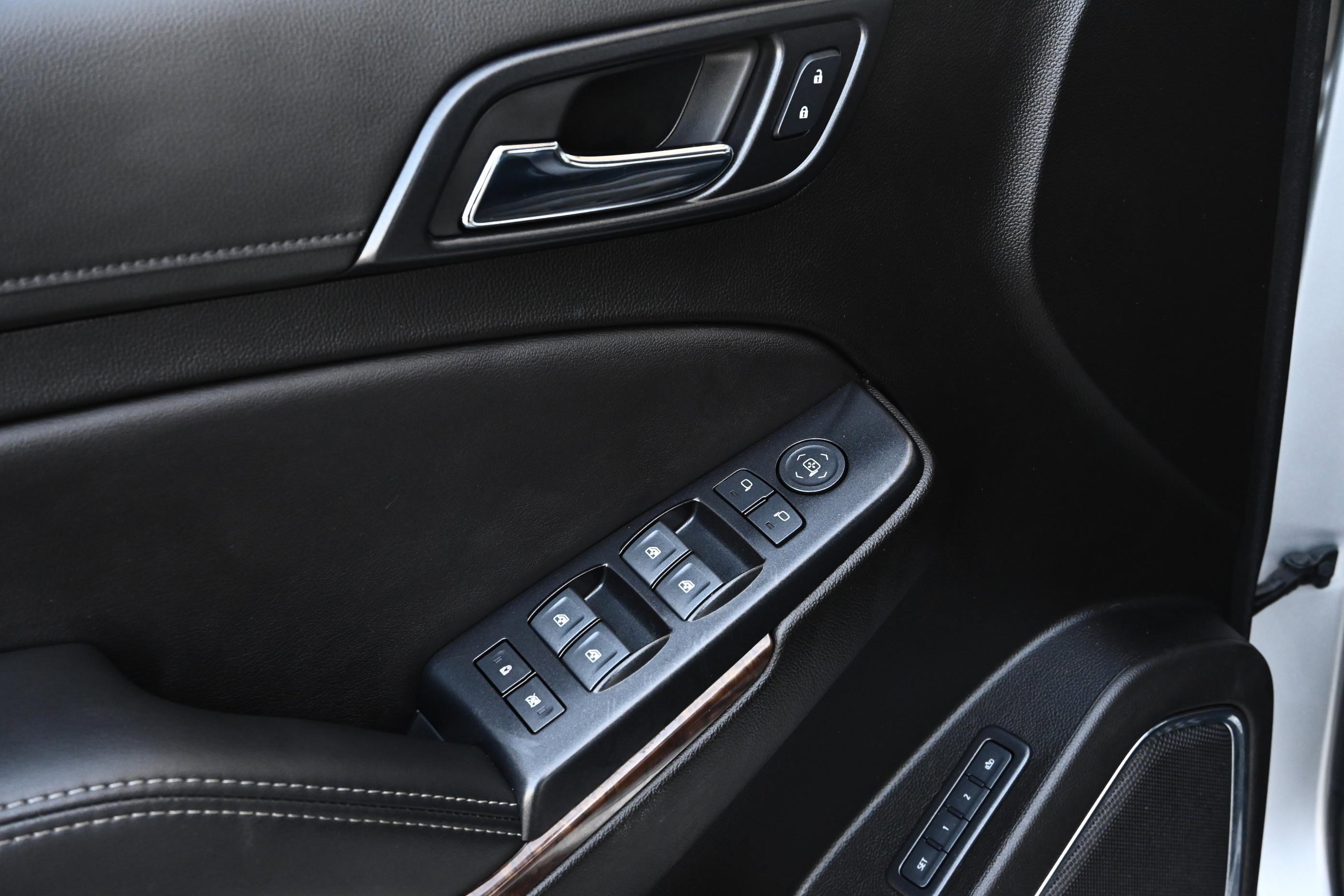 Used 2020 Chevrolet Tahoe LT image 24