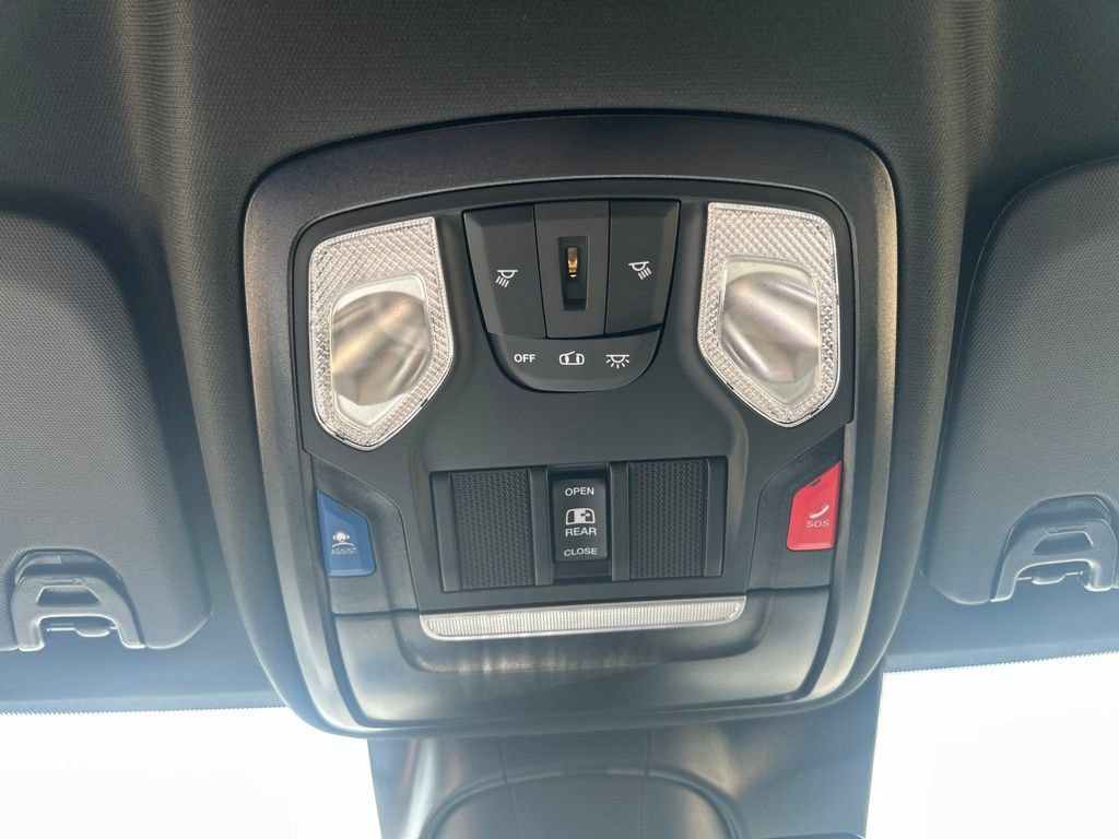 New 2027 RAM 3500 Tradesman AWD/4WD image 25