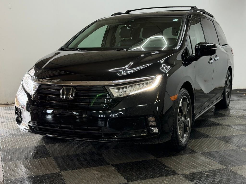Used 2024 Honda Odyssey Elite image 4