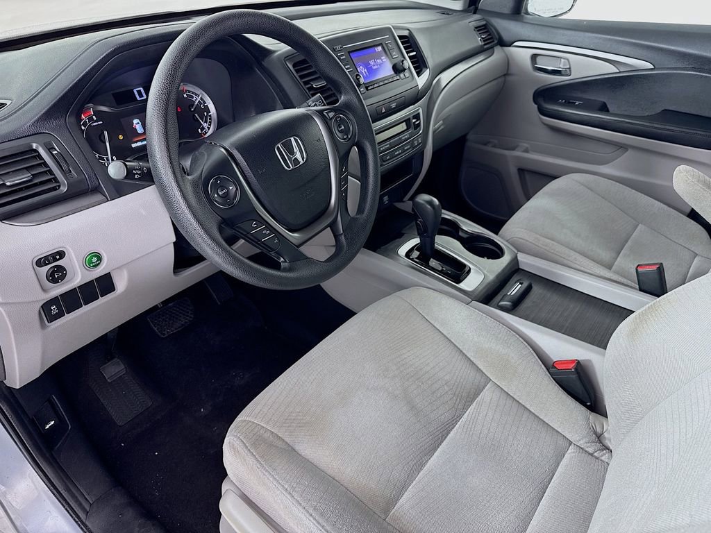 Used 2018 Honda Pilot LX image 10