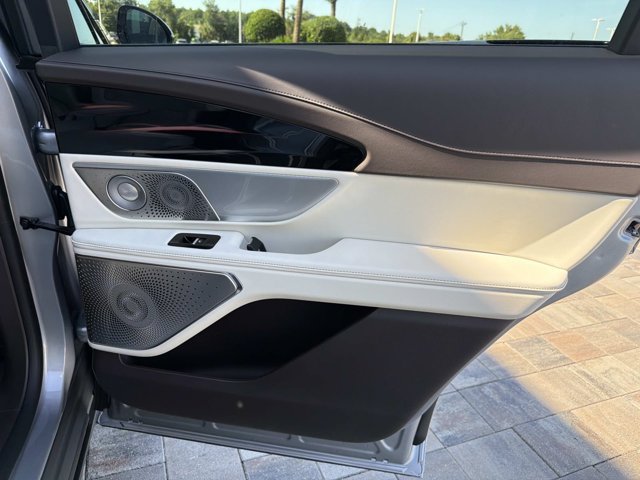 New 2026 Lincoln Nautilus Black Label w/ Jet Appearance Package AWD/4WD image 21