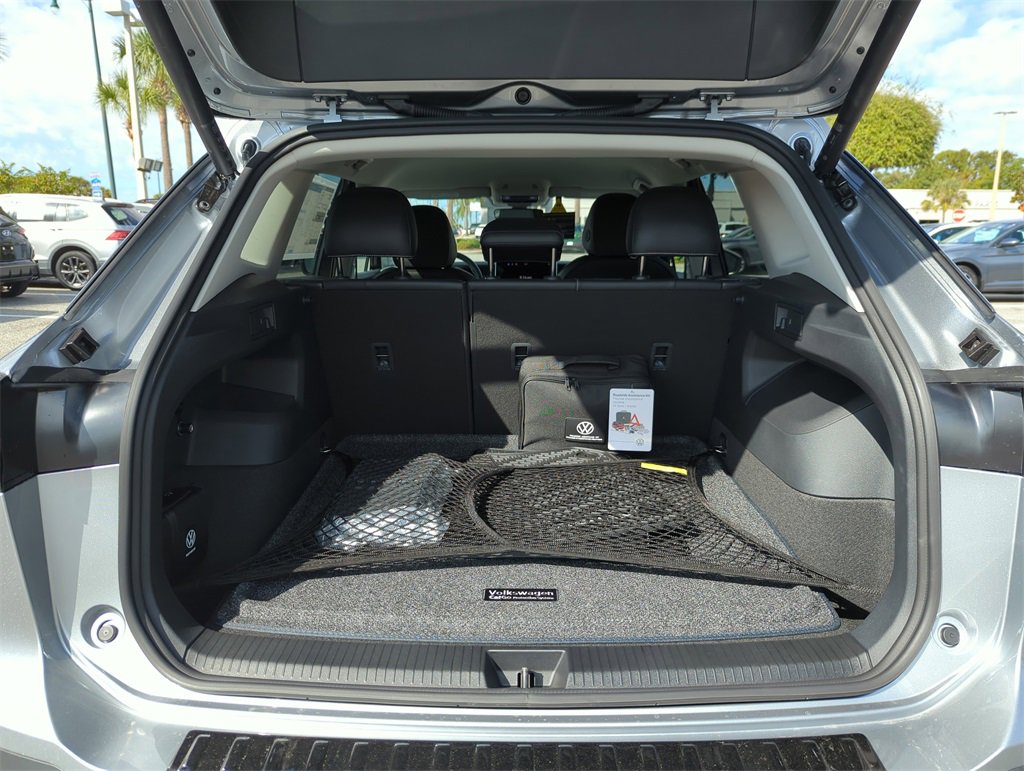New 2026 Volkswagen Tiguan SE image 15