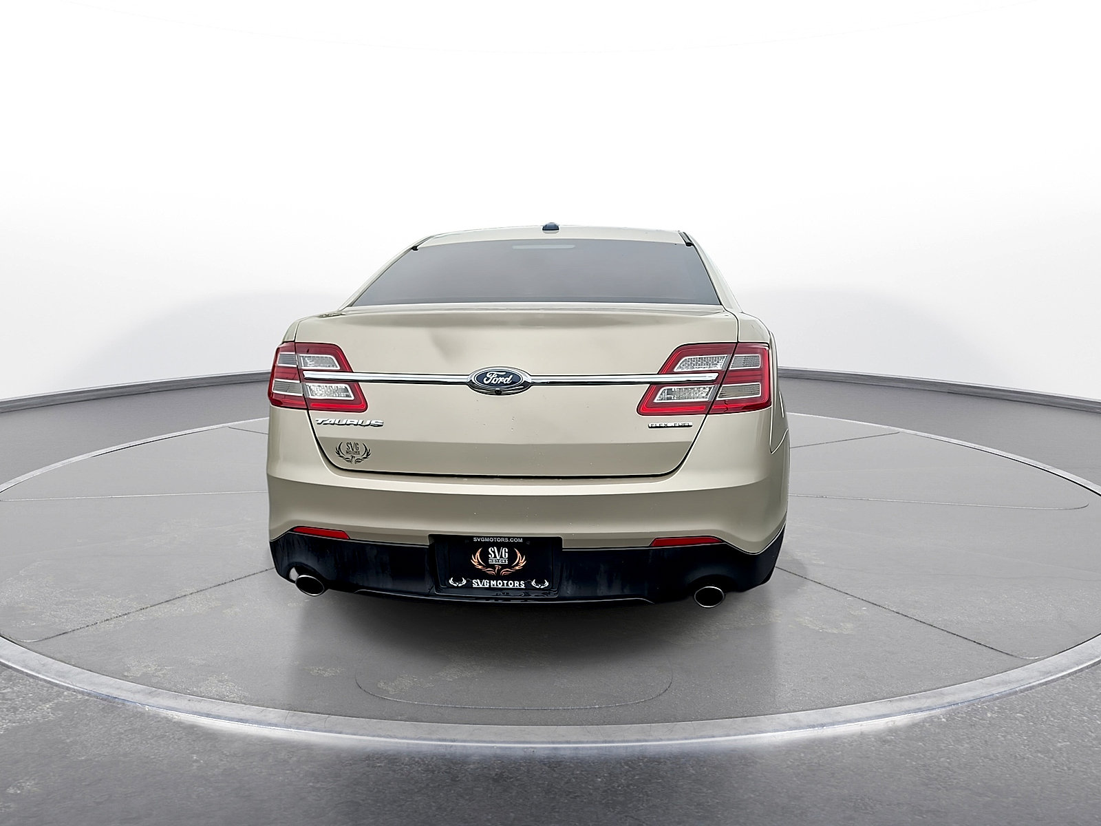 Used 2017 Ford Taurus SE FWD image 7