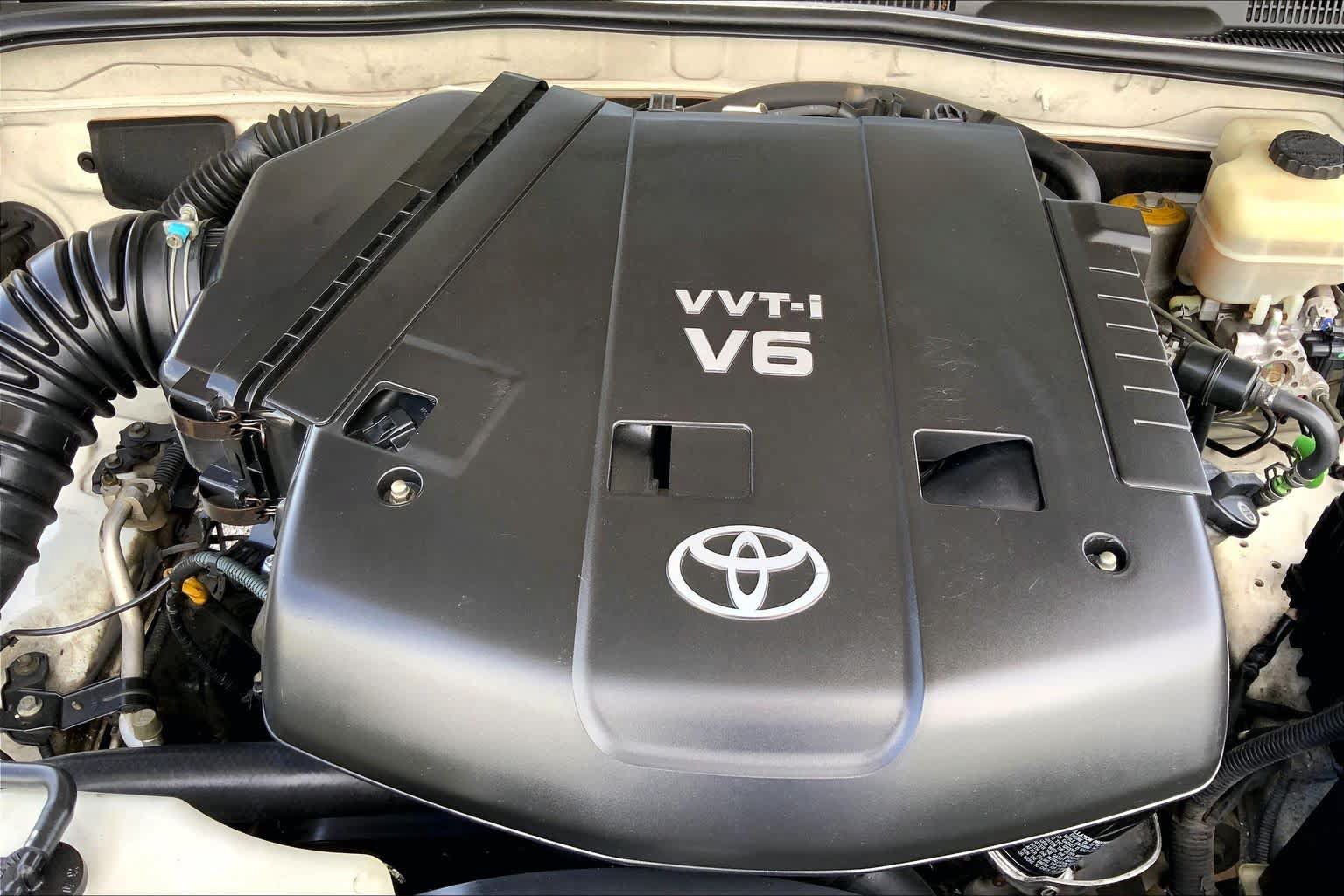 Used 2005 Toyota 4Runner SR5 RWD image 30