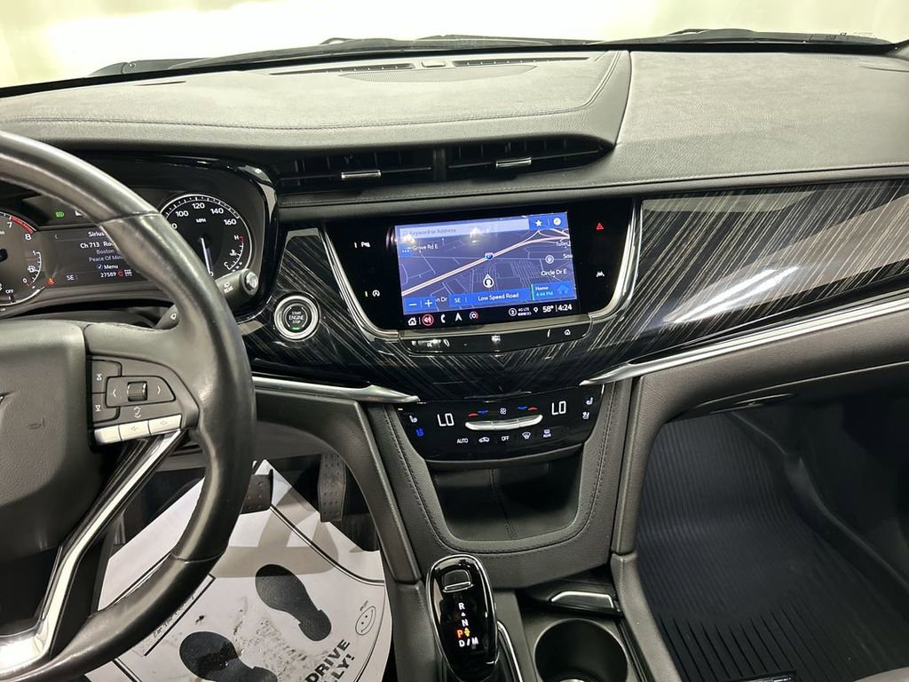 Used 2023 Cadillac XT6 Premium Luxury w/ LPO, Floor Liner Package AWD/4WD image 19