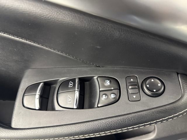 Used 2023 Nissan Maxima SV w/ Floor Mat Group image 10