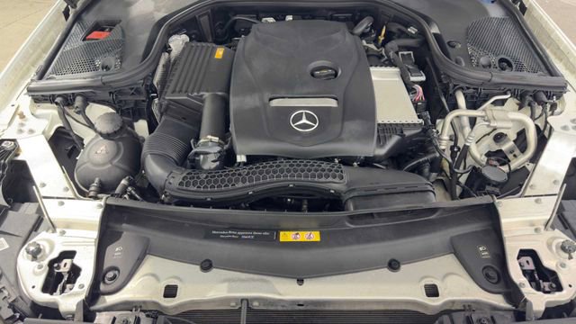 Used 2019 Mercedes-Benz E 300 image 37