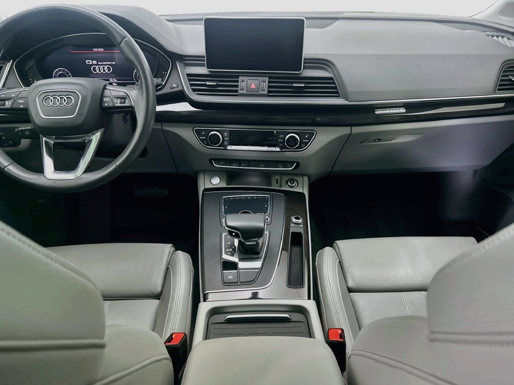 Used 2019 Audi Q5 Premium Plus AWD/4WD image 13