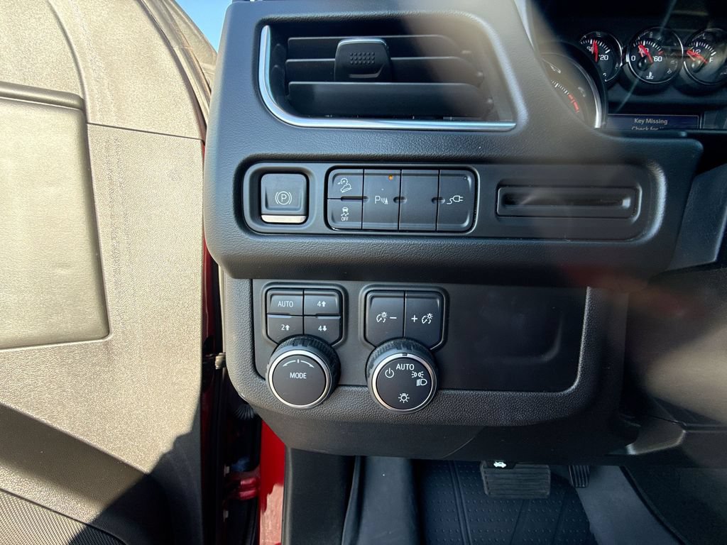 Certified 2021 Chevrolet Tahoe Z71 AWD/4WD image 16