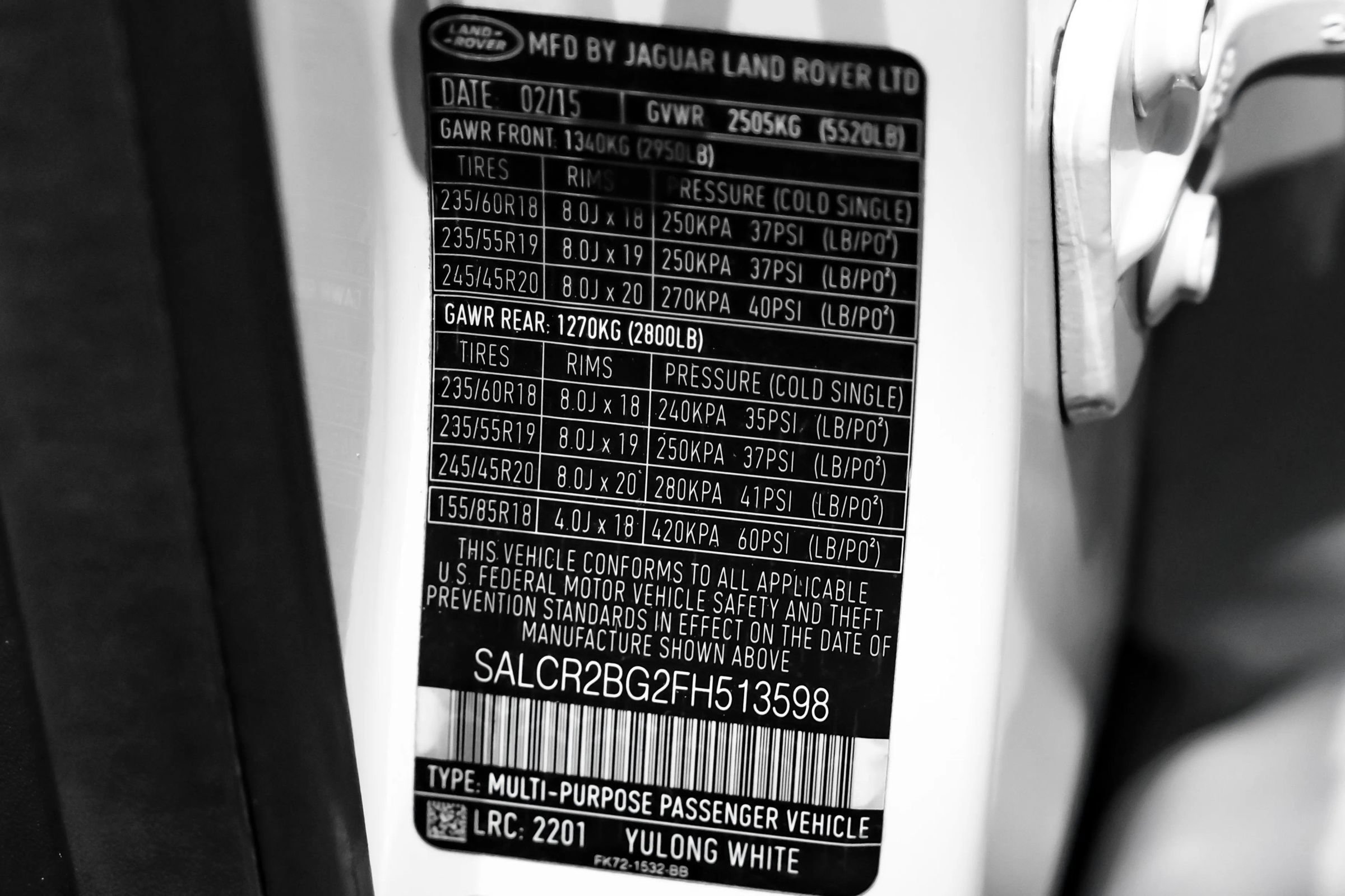 Used 2015 Land Rover Discovery Sport HSE AWD/4WD image 56