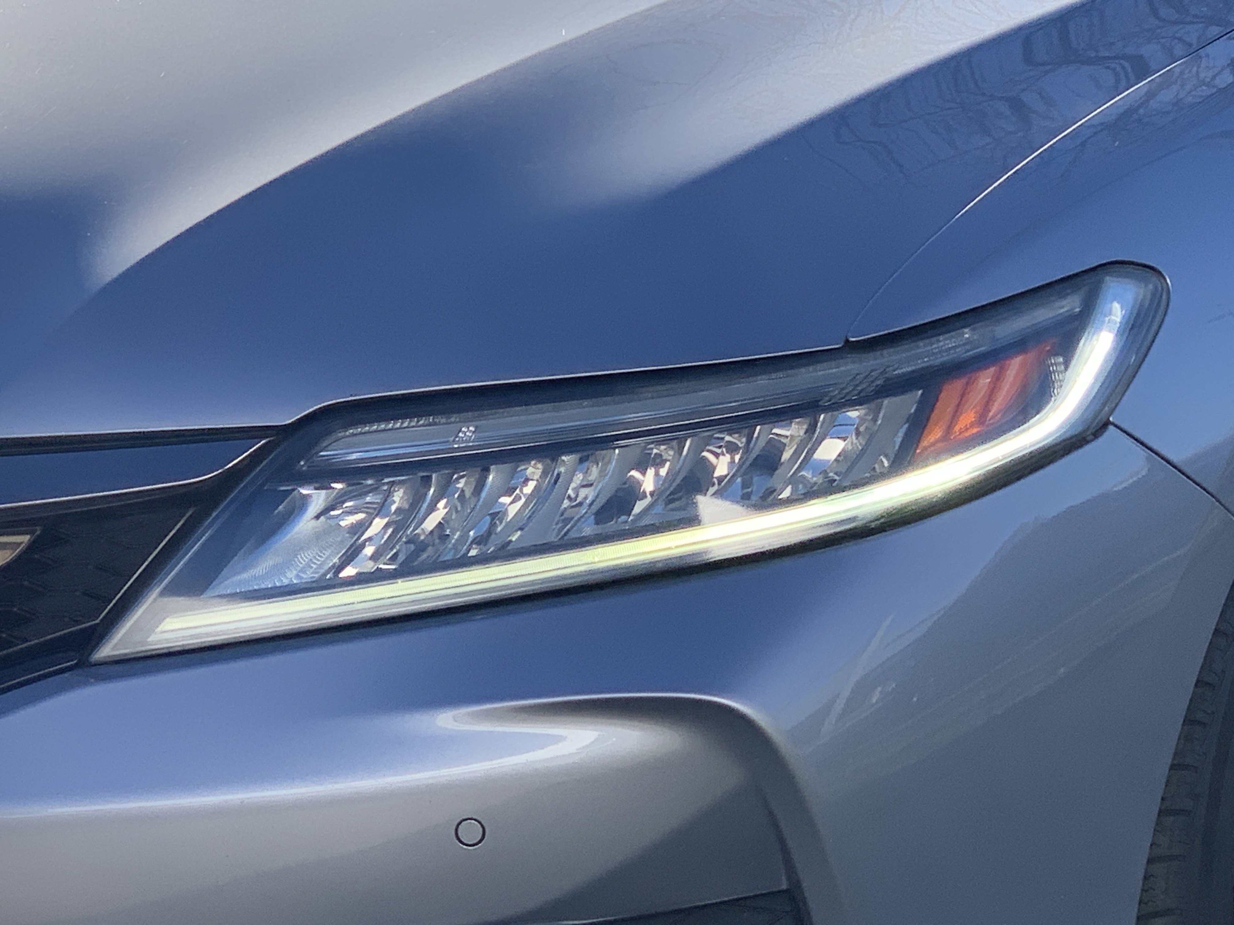 Used 2016 Honda Accord Touring image 6