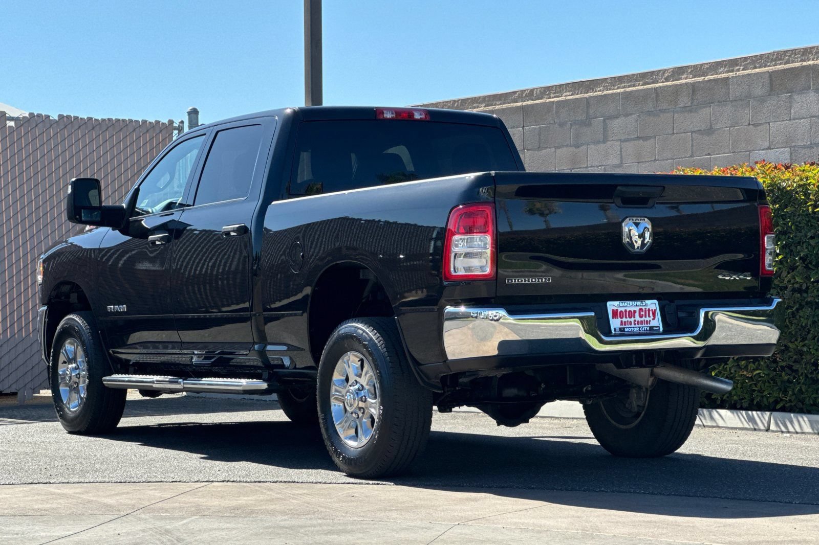 Used 2024 RAM 2500 Big Horn w/ Bed Utility Group AWD/4WD image 6