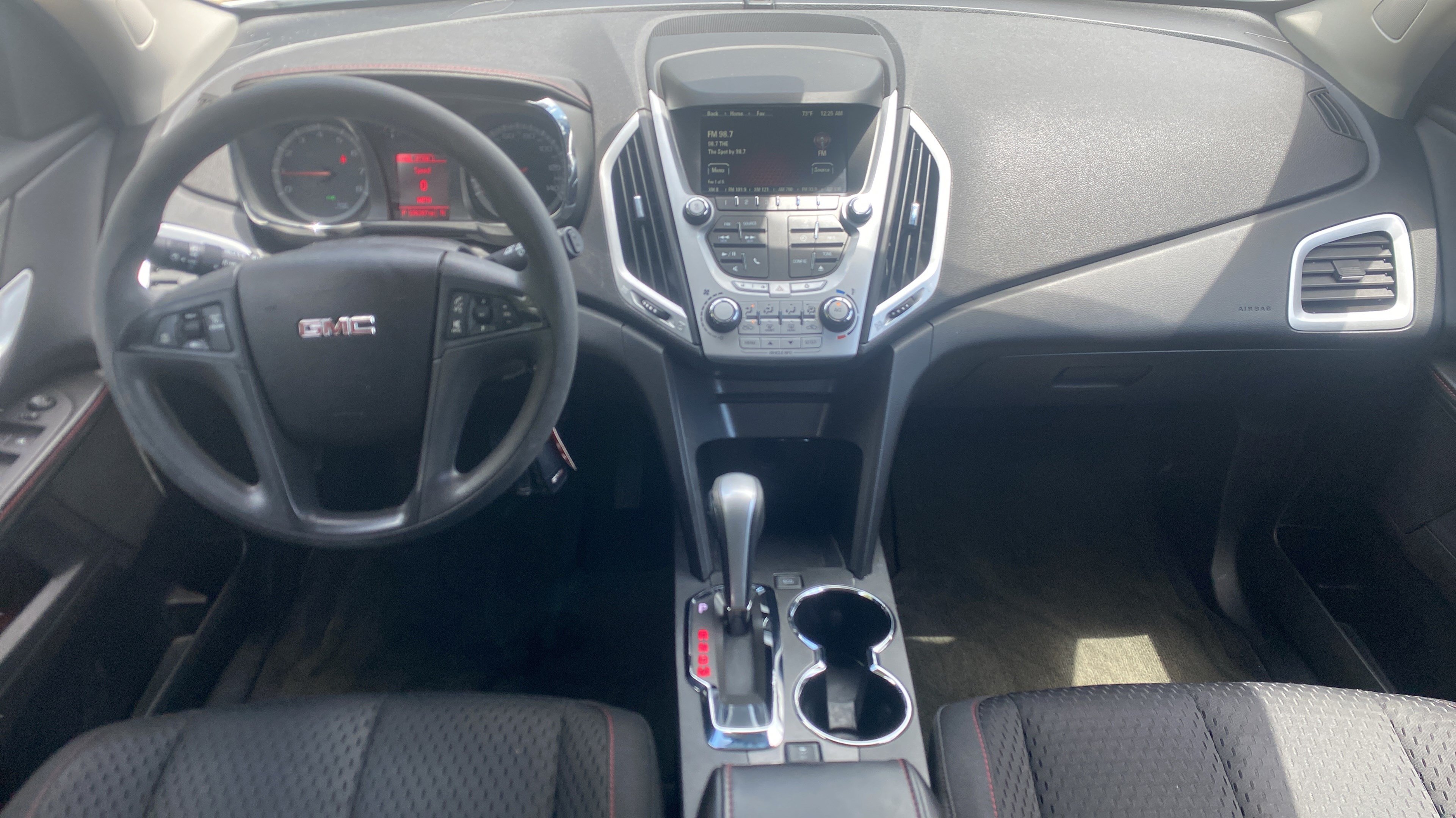 Used 2015 GMC Terrain SLE FWD image 9