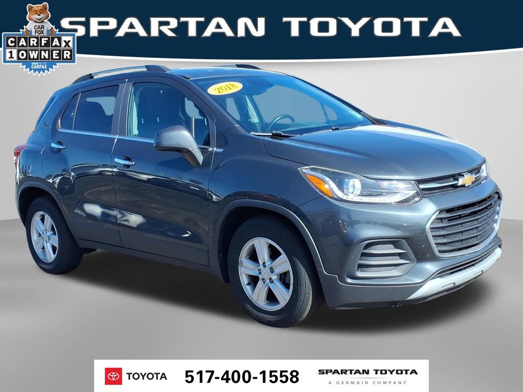 Used 2018 Chevrolet Trax LT w/ LT Convenience Package FWD image 4