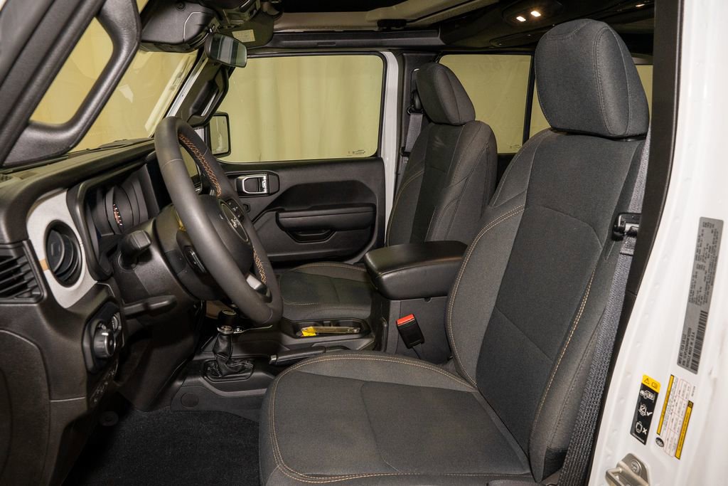 Used 2024 Jeep Wrangler Sport S image 10