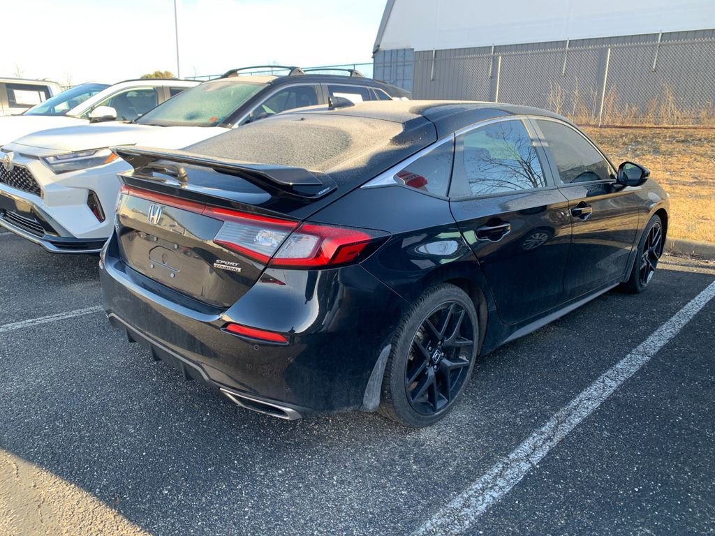 Used 2023 Honda Civic Sport Touring image 2