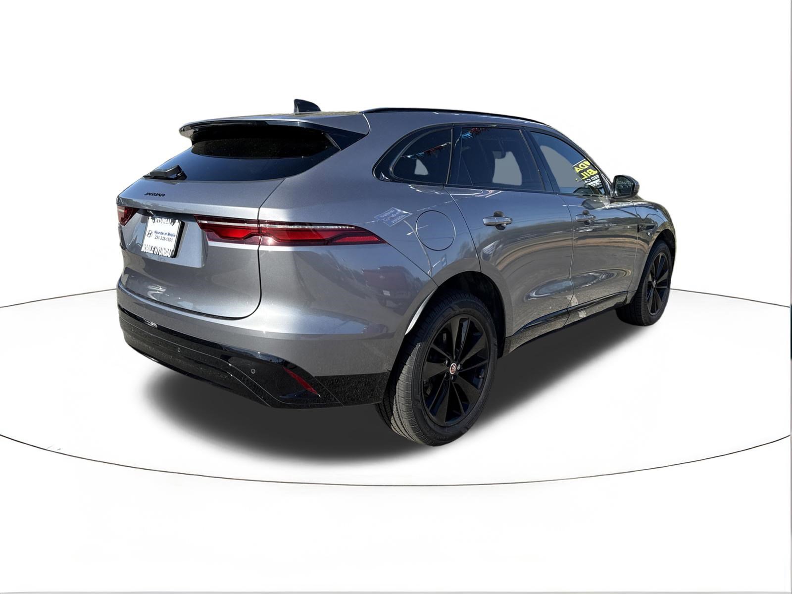 Used 2022 Jaguar F-PACE S image 3