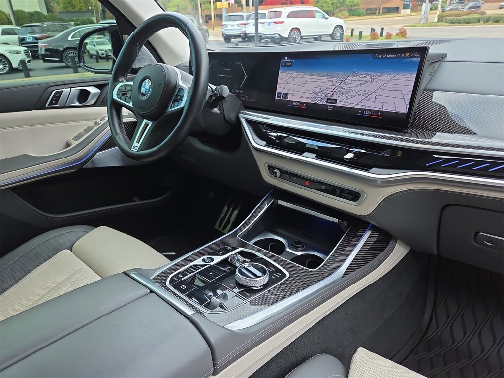 Used 2023 BMW X7 M60i w/ Executive Package image 17