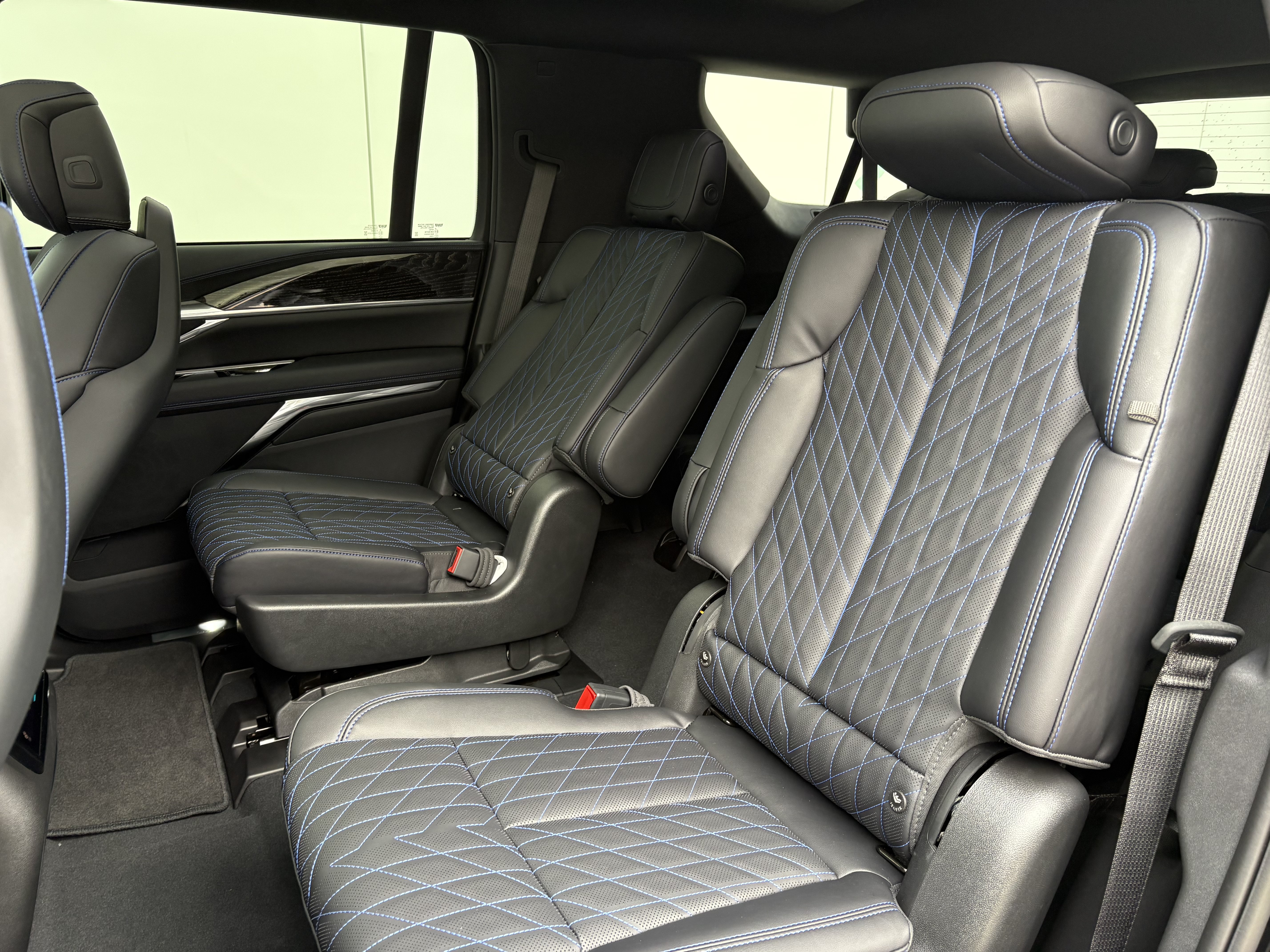 New 2026 Cadillac Escalade IQL Luxury AWD/4WD image 15