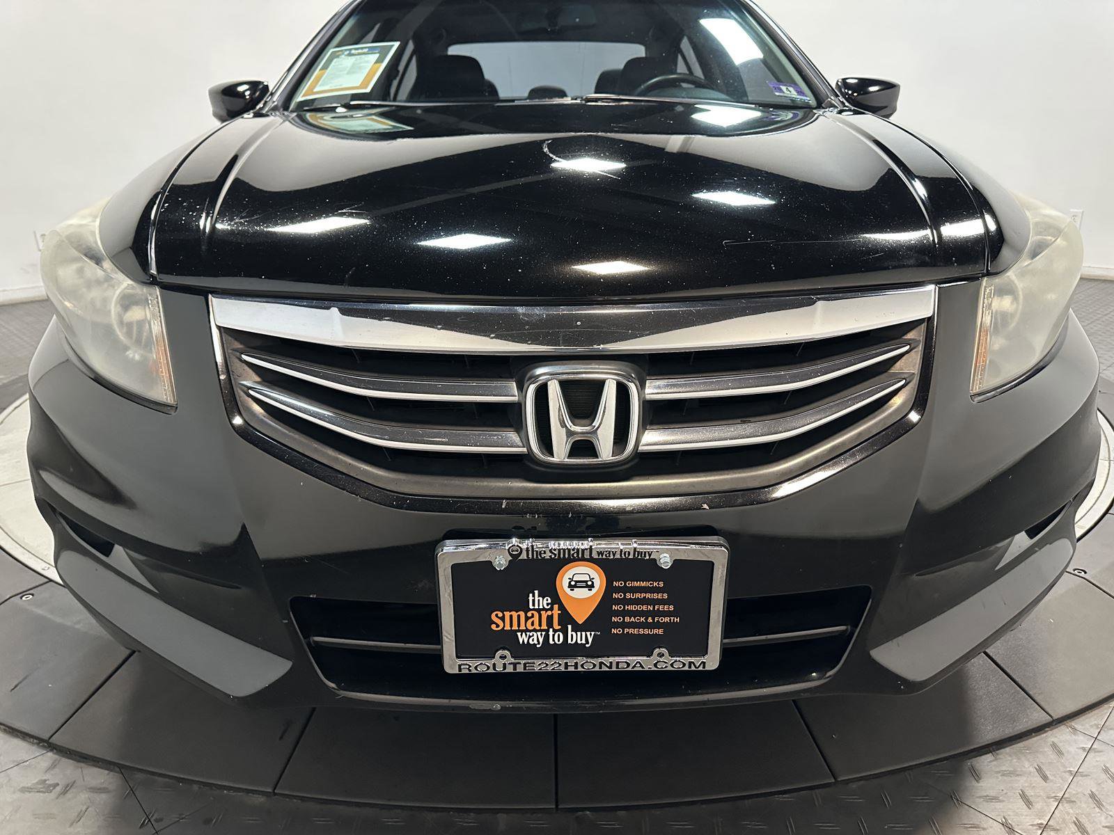 Used 2011 Honda Accord EX-L image 5