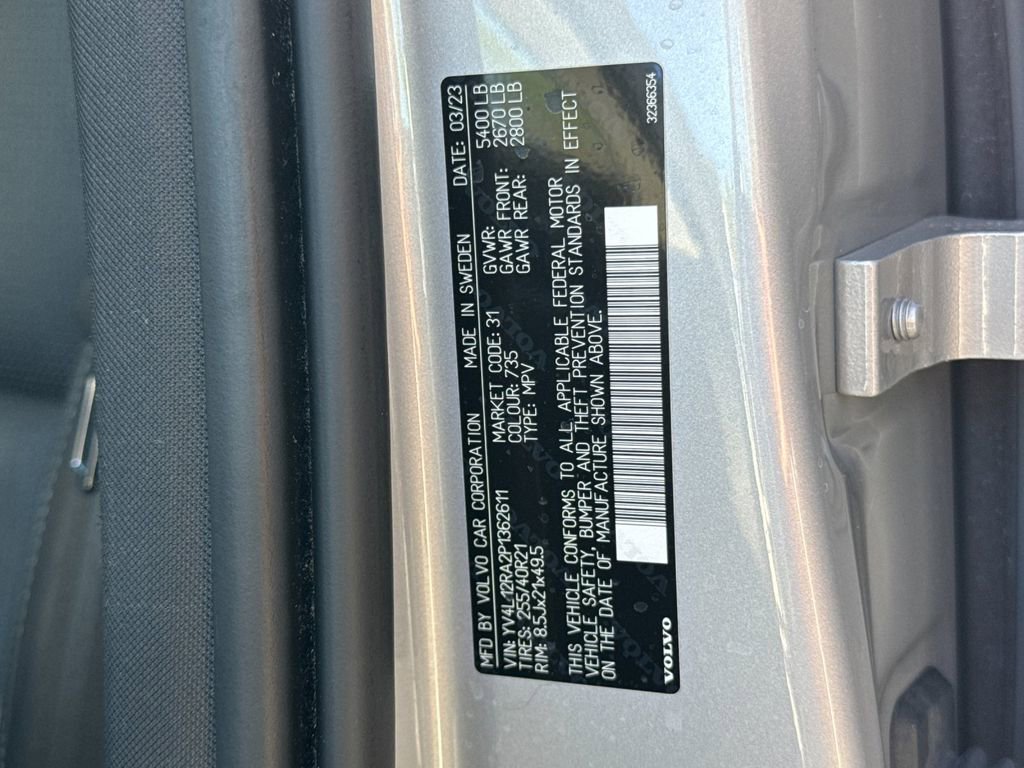 Certified 2023 Volvo XC60 B5 Ultimate AWD/4WD image 28