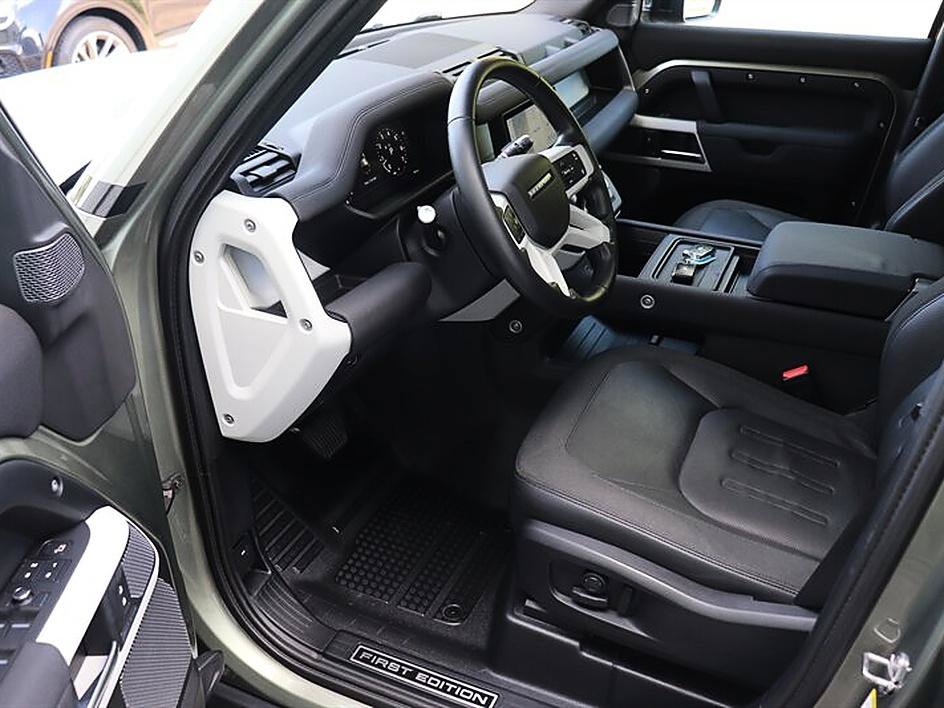 Used 2020 Land Rover Defender 110 First Edition AWD/4WD image 10