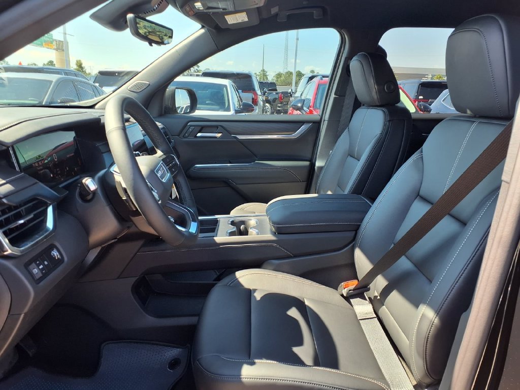 New 2027 GMC Acadia Elevation w/ Elevation Premium Package FWD image 12