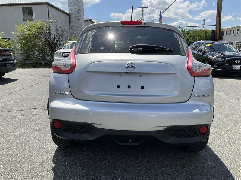 Used 2016 Nissan Juke SV w/ Technology Package AWD/4WD image 6