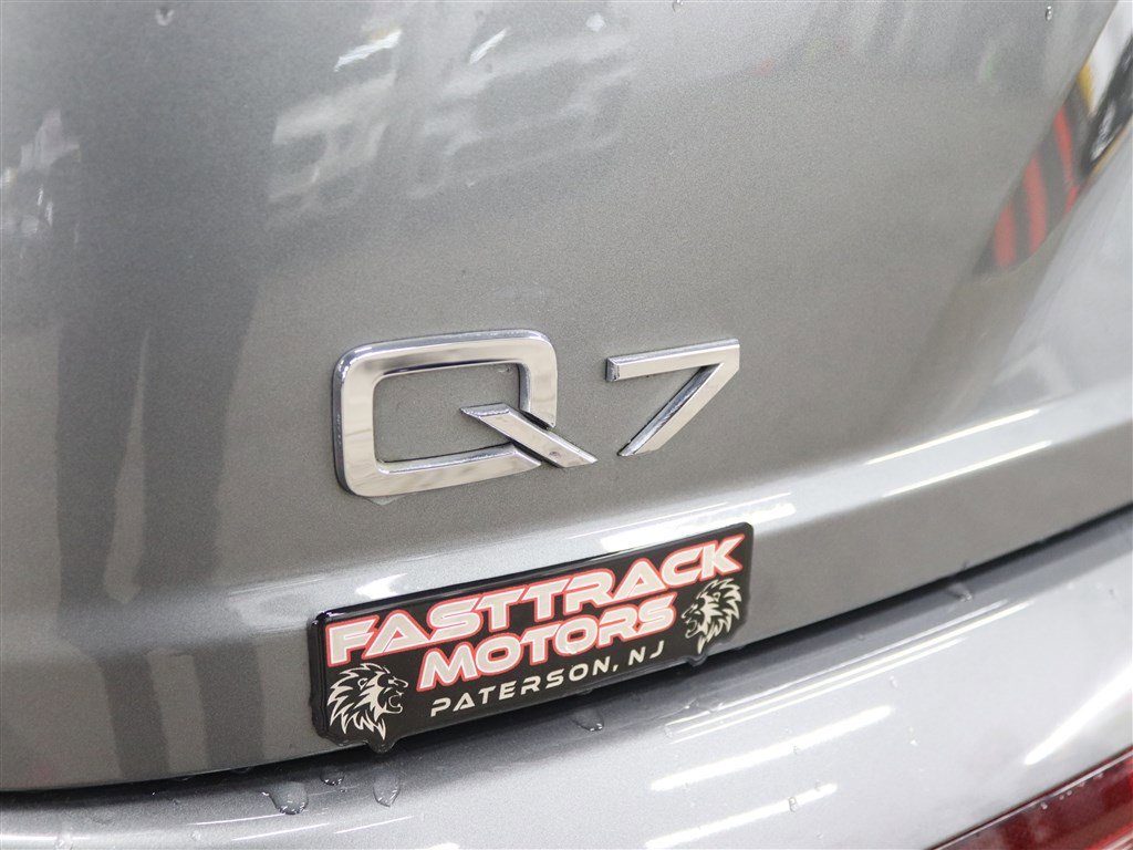 Used 2018 Audi Q7 3.0T Prestige image 8