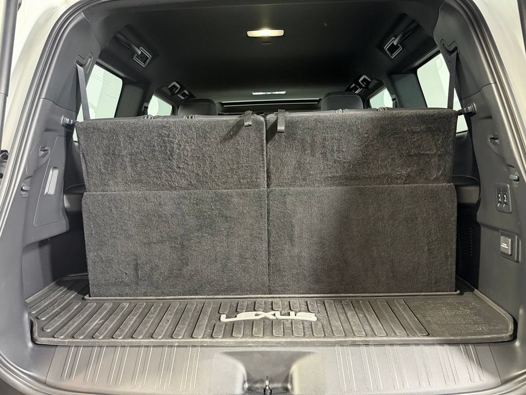 Used 2024 Lexus GX 550 w/ Accessory Package (2T) AWD/4WD image 30