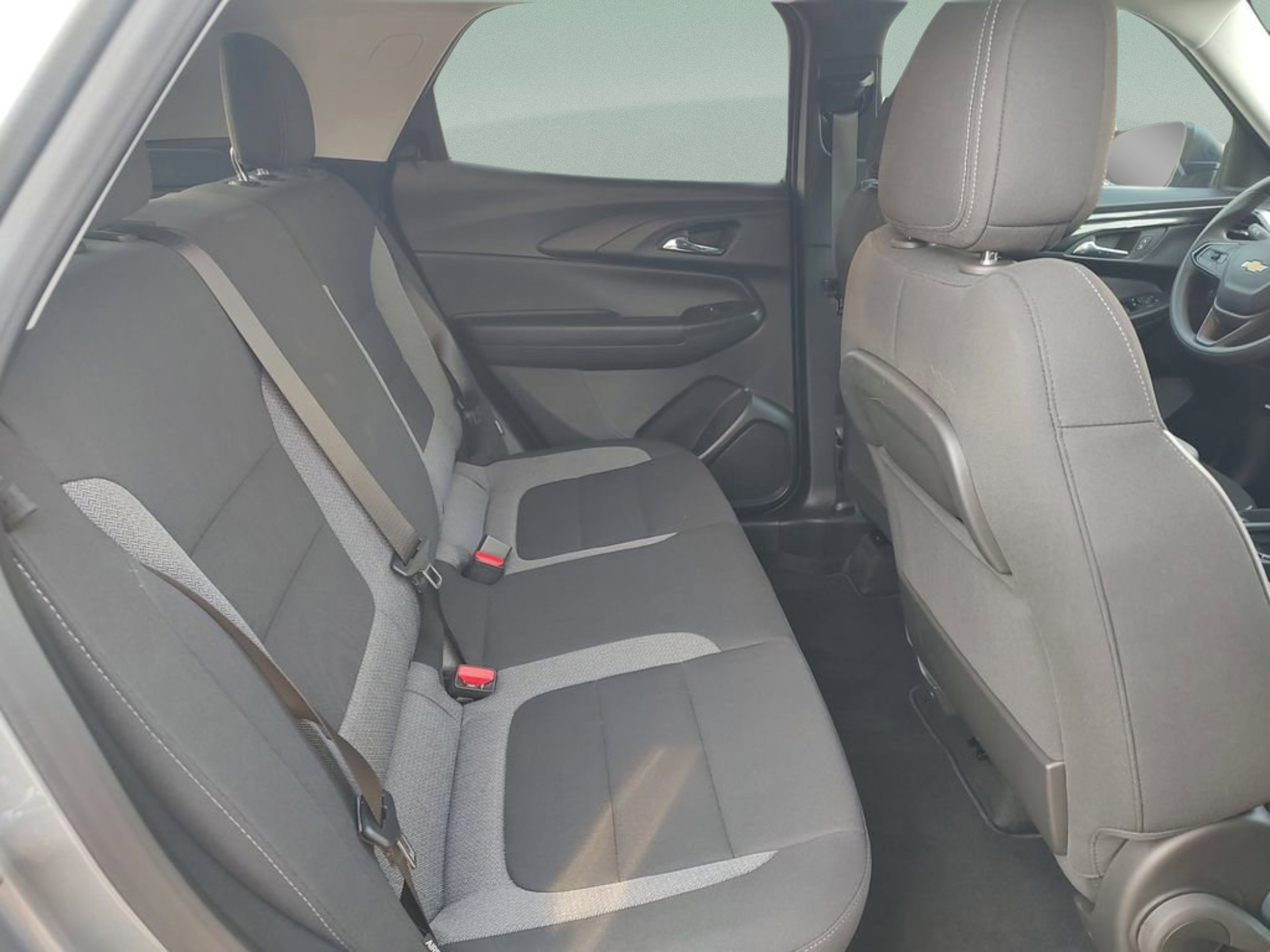 Used 2026 Chevrolet TrailBlazer LS w/ LS Convenience Package FWD image 37