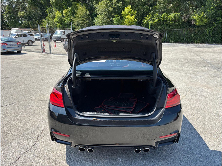 Used 2018 BMW M4 Coupe image 42