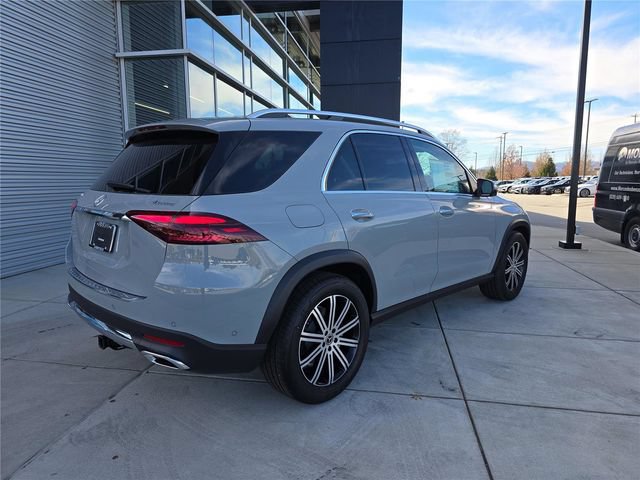 New 2026 Mercedes-Benz GLE 450e 4MATIC image 3