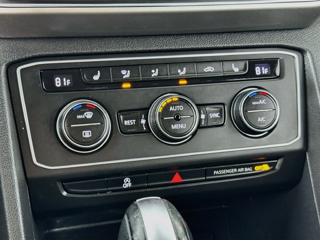 Used 2018 Volkswagen Atlas SE w/ R-Line Package AWD/4WD image 21