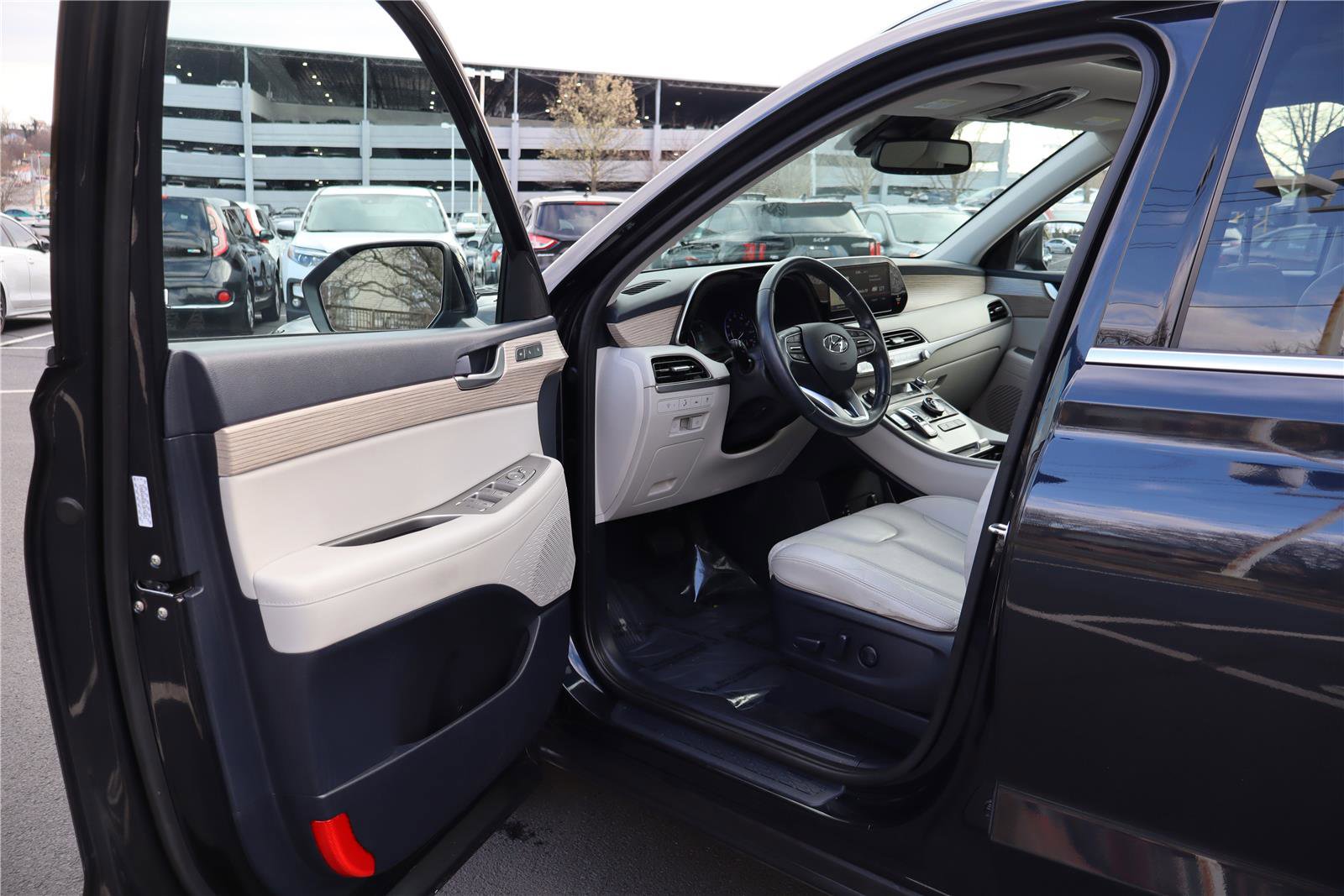 Used 2020 Hyundai Palisade SEL image 12