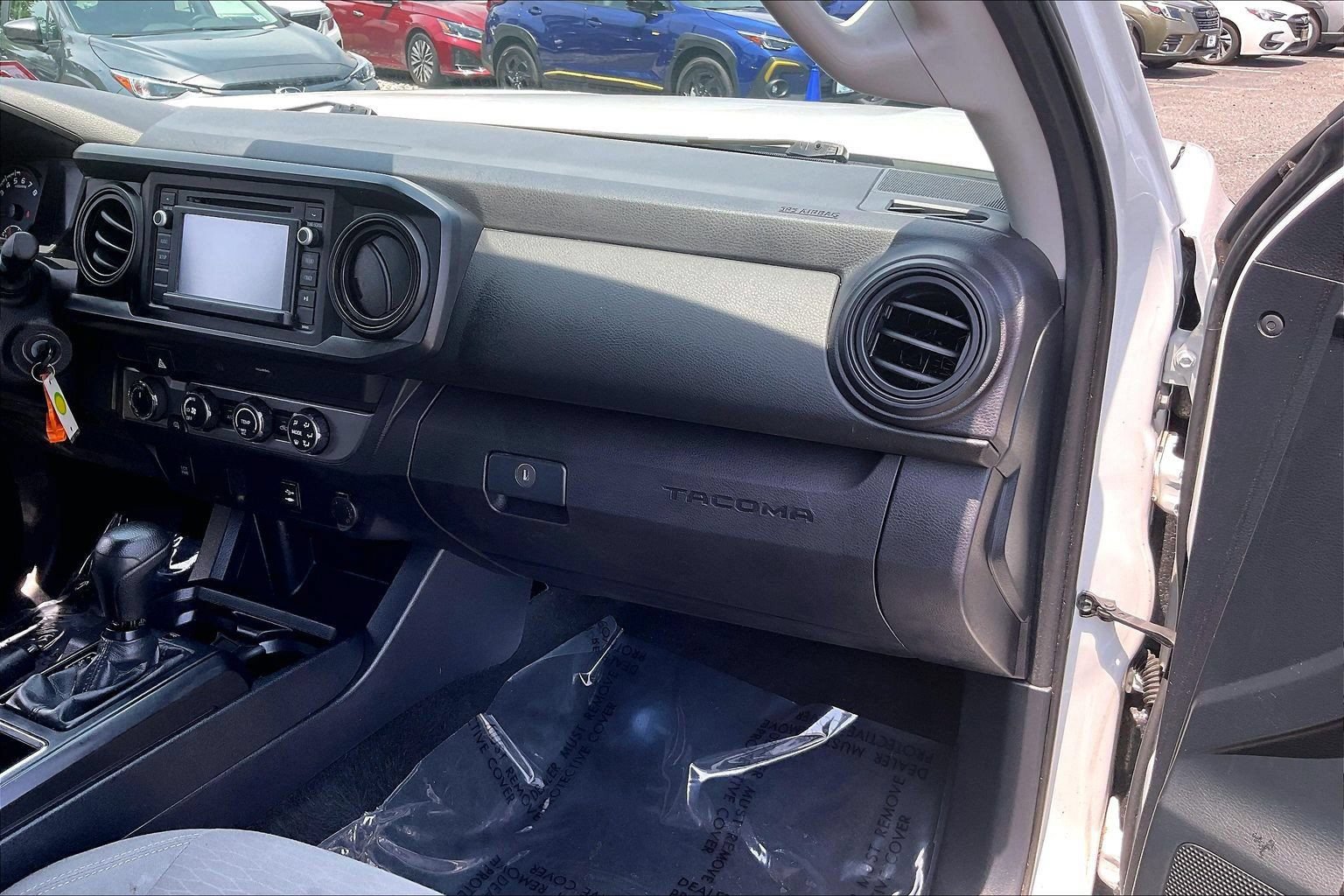 Used 2019 Toyota Tacoma SR w/ SX Package AWD/4WD image 18