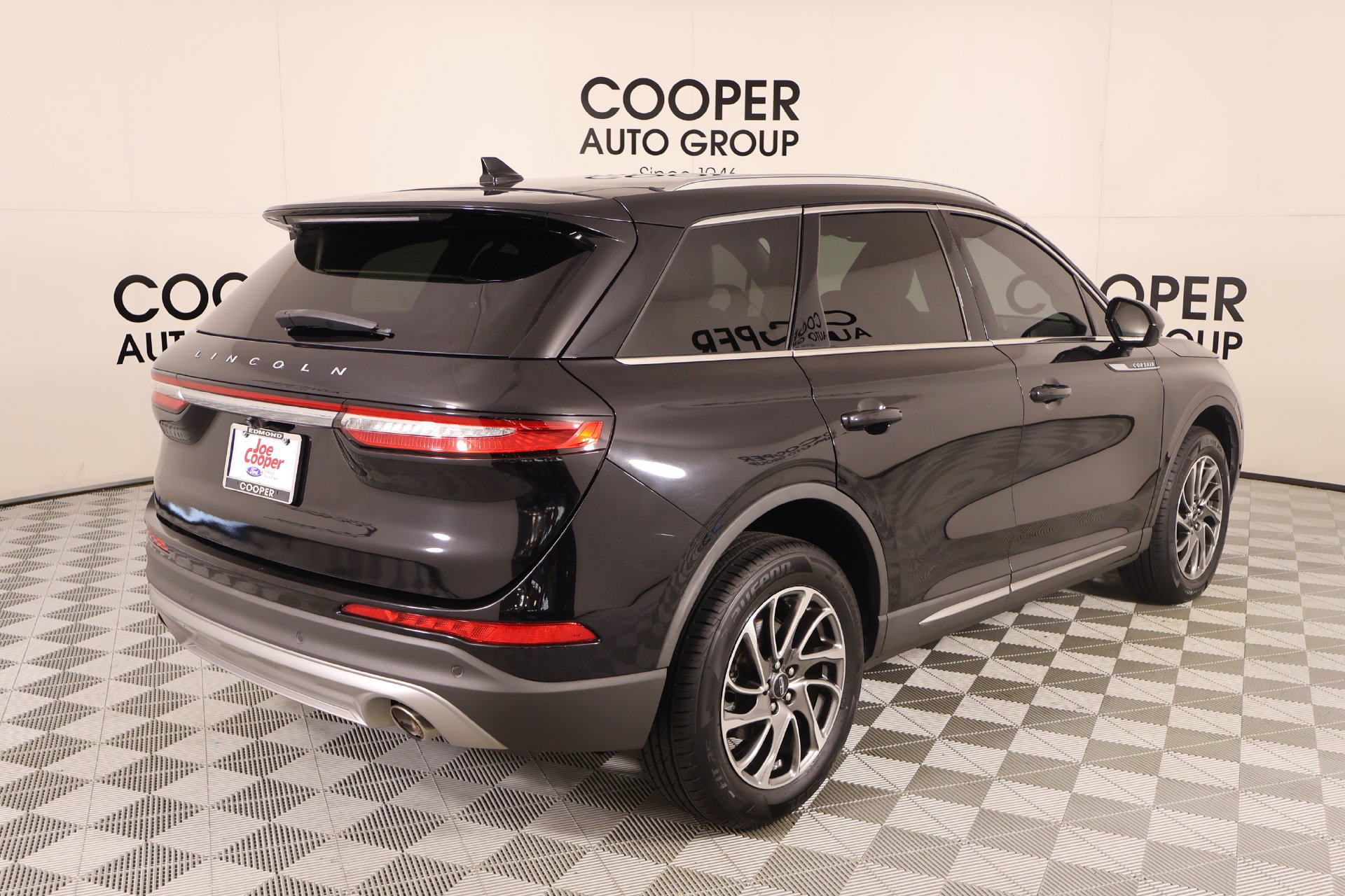 Used 2022 Lincoln Corsair FWD image 20