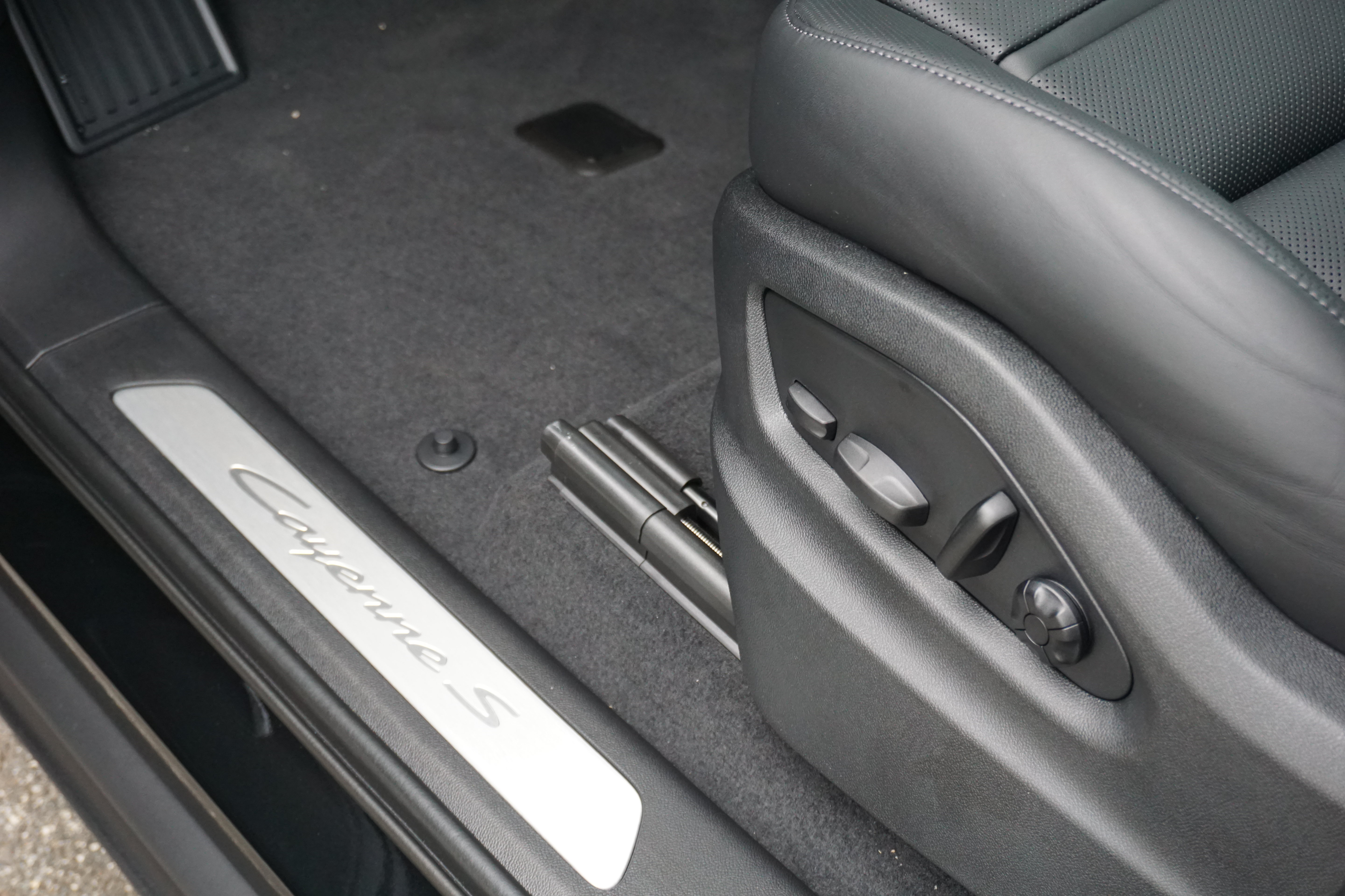 New 2026 Porsche Cayenne S AWD/4WD image 15