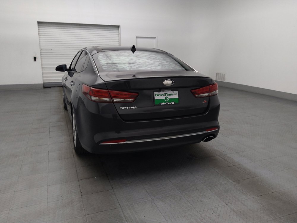 Used 2018 Kia Optima S w/ Panoramic Sunroof Package FWD image 6