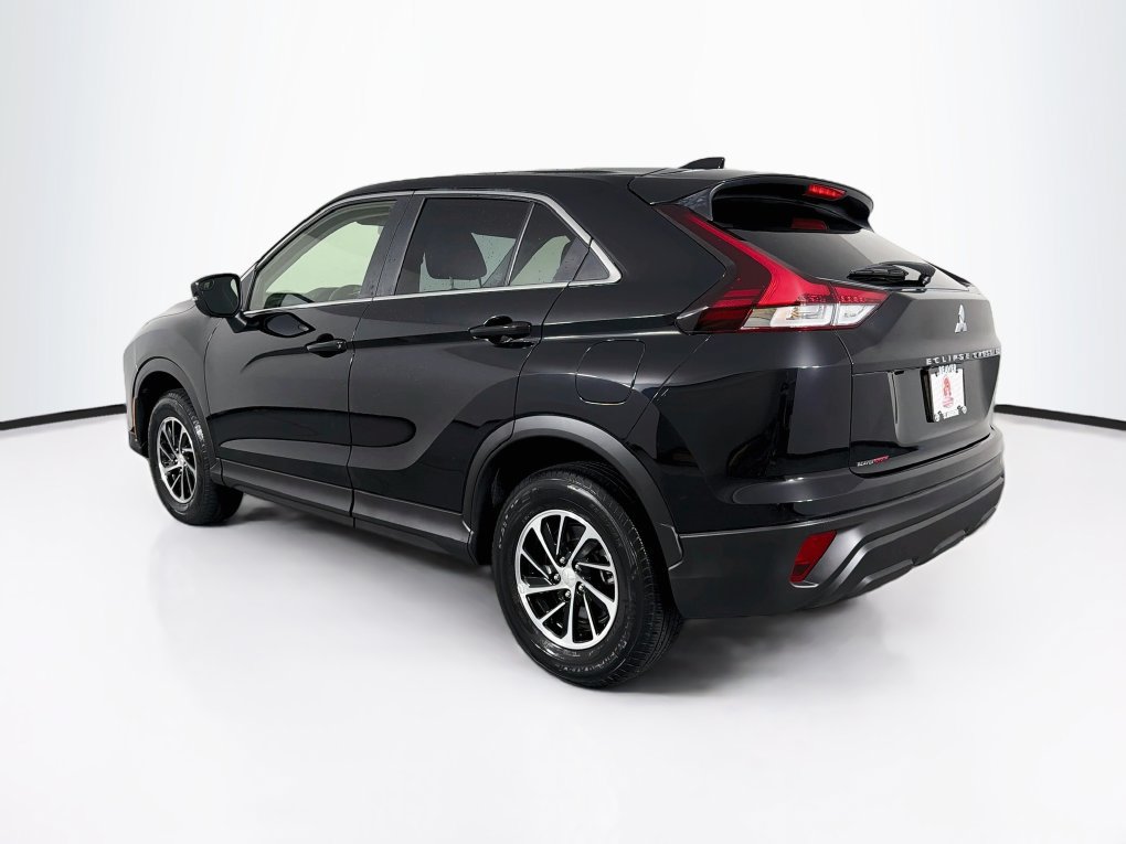 Used 2023 Mitsubishi Eclipse Cross ES AWD/4WD image 7