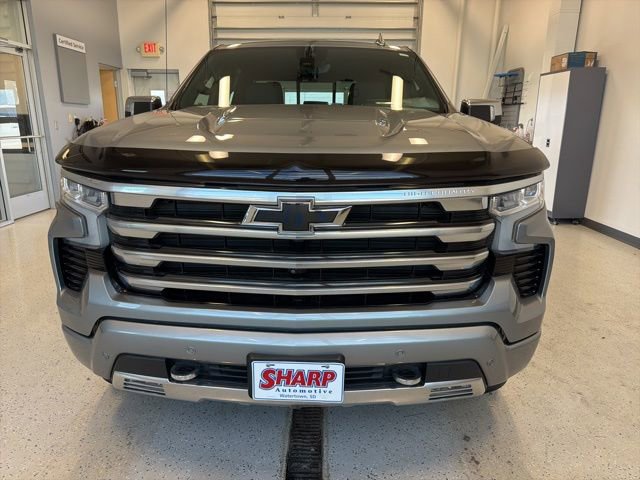 Used 2023 Chevrolet Silverado 1500 High Country w/ High Country Premium Package image 5